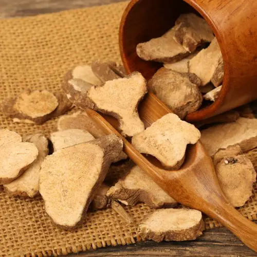 Bai Zhu (White Atractylodes rhizome) as TCM ingredient